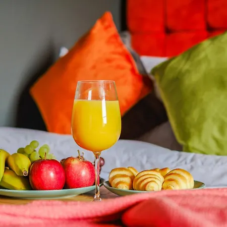 Free Parking New Gem With Garden